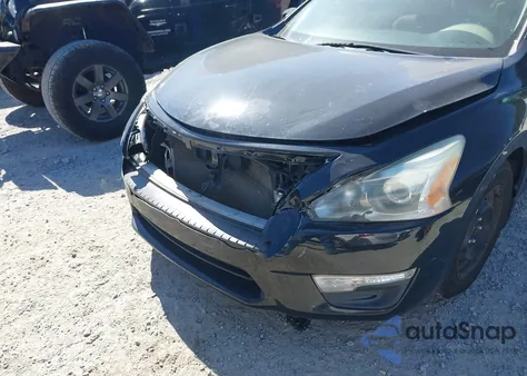 2015 Nissan Altima 2.5 S из США, поврежденный, VIN 1N4AL3AP4FC287266